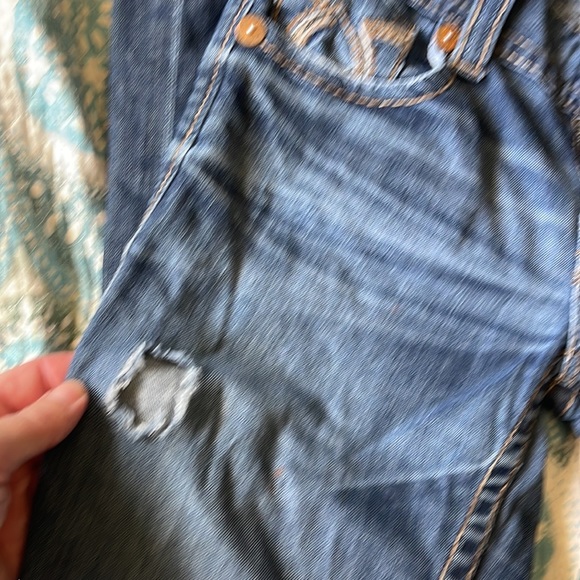 Big stars say 29L but they have been hemmed. Super cute but too short for me - Picture 6 of 12